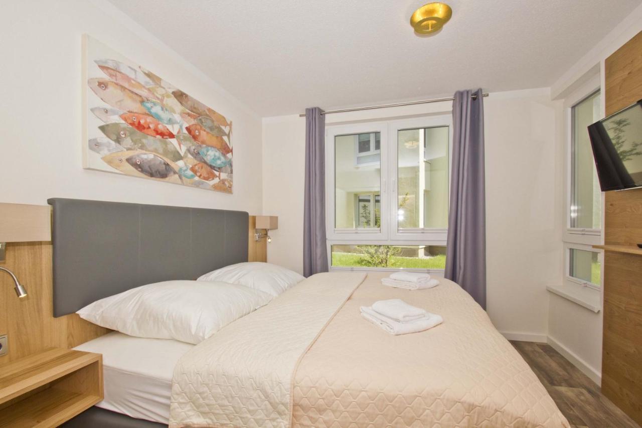 Mit Meerblick Und Terrasse, Gratis Nutzung Vom Ahoi Erlebnisbad Und Sauna In Sellin - Meeresblick Fewo 68 Goehren  Dış mekan fotoğraf